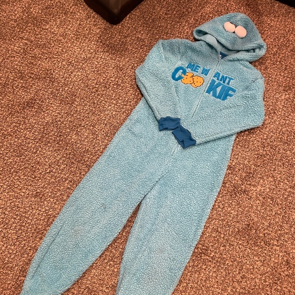 COPY - COOKIE MONSTER ONESIE - Picture 3 of 8